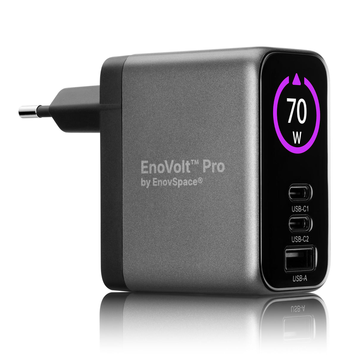EnoVolt Pro 70W front view with its TFT display, two USB-C ports and one USB-A port